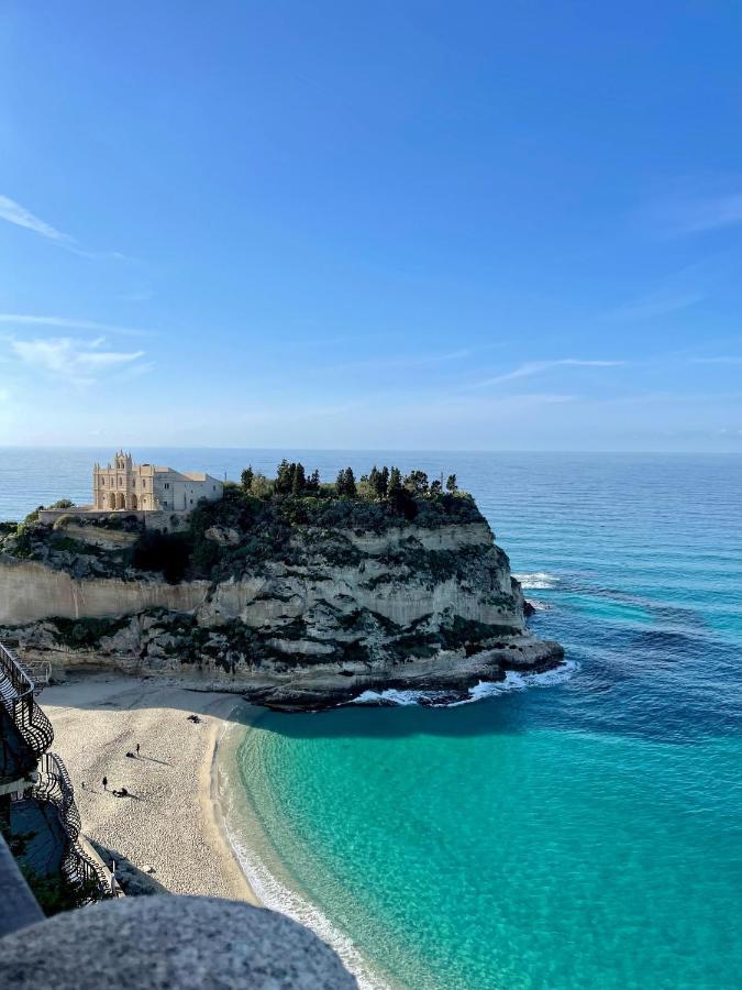 Palazzo Naso Bed and Breakfast Tropea Exteriör bild