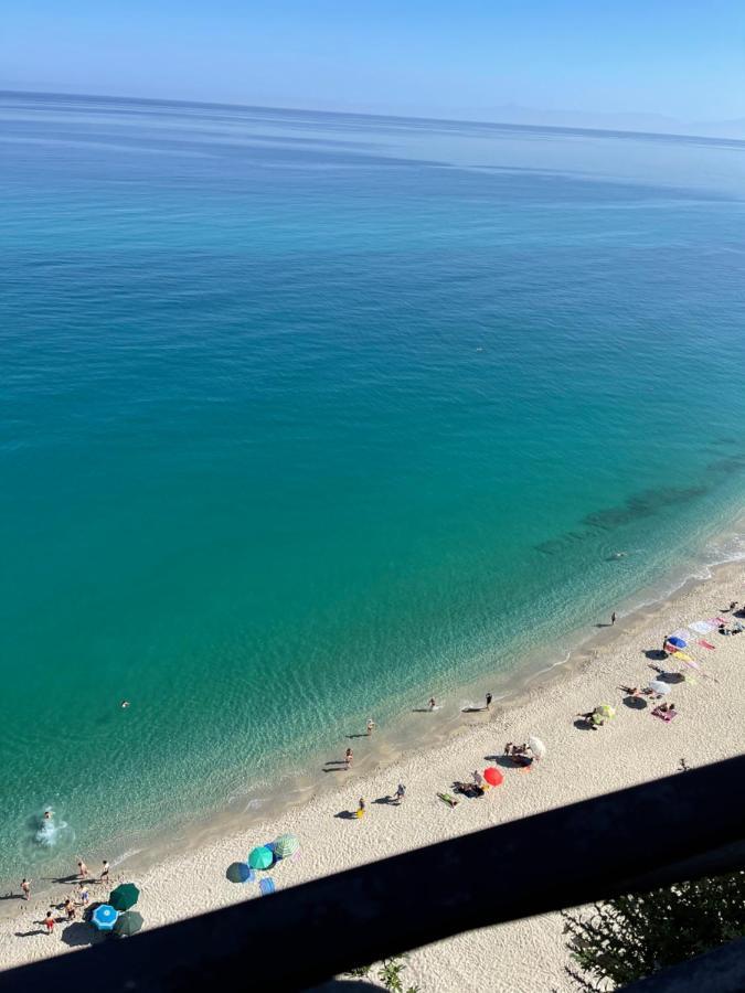 Palazzo Naso Bed and Breakfast Tropea Exteriör bild